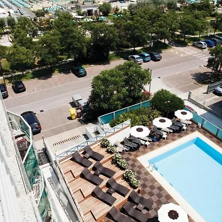 Lido ホテル 3*